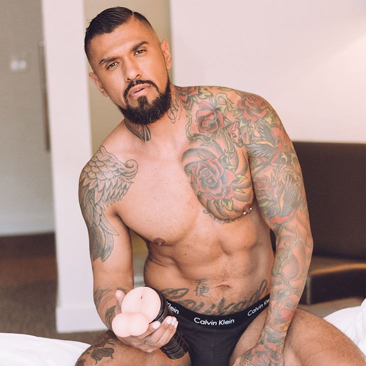 Fleshlight (США) Мастурбатор-попка Fleshlight FleshSack з мошонкою
