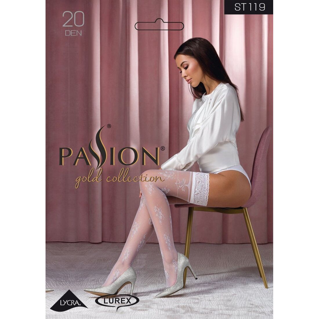 Passion (Польща) Панчохи Passion ST119 3/4 white, ажурна силіконова резинка з квітковим декором і люрексовою ниткою