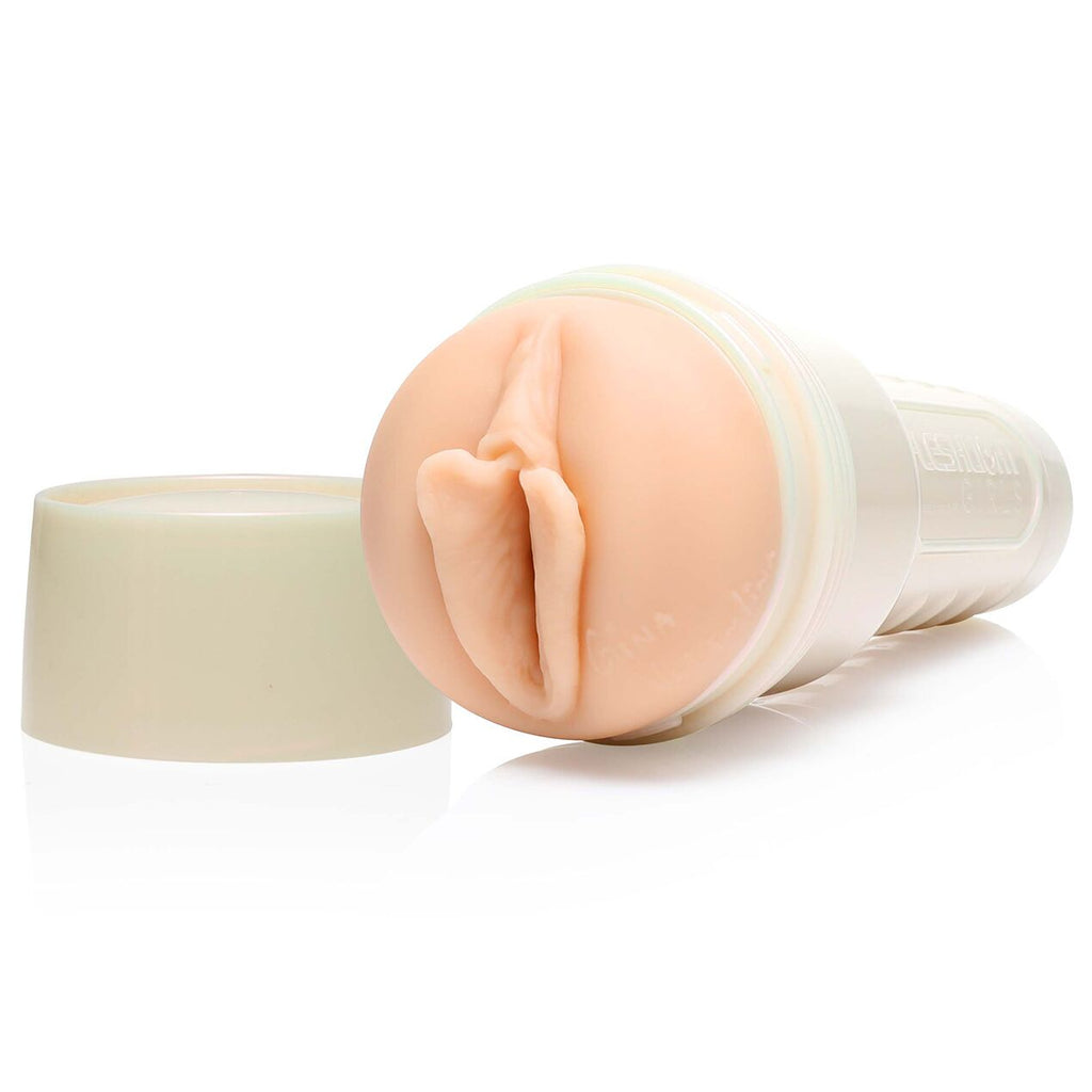 Fleshlight (США) Мастурбатор Fleshlight Girls: Gina Valentina — Stellar зі зліпка вагіни, дуже ніжний