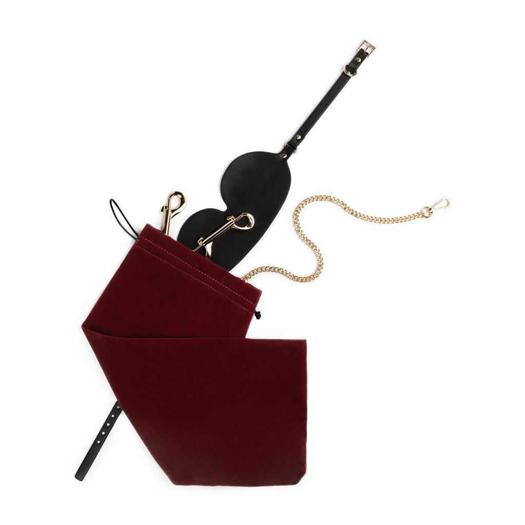 Bedroom Fantasies (Нідерланди) Набір для BDSM Bedroom Fantasies: Bondage Suitcase 13 Pcs - Cow Leather