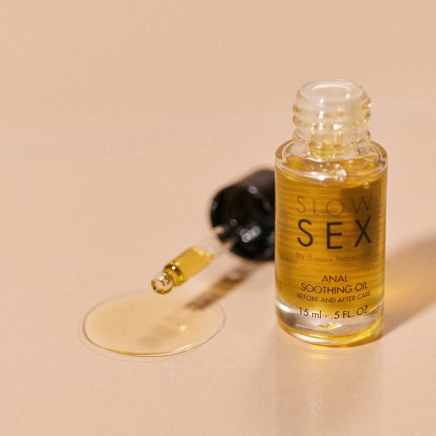 Bijoux Indiscrets (Іспанія) Заспокійлива олія для анального сексу Bijoux Indiscrets Slow Sex Anal Soothing Oil Before & After 15 мл